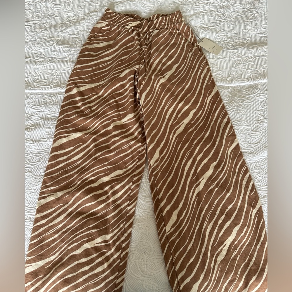 Zebra print linen pants